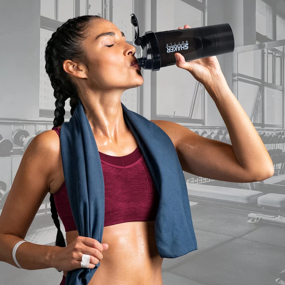 Botol pengocok Protein 3 tingk - Whey Protein Isolate ulasan dan harga